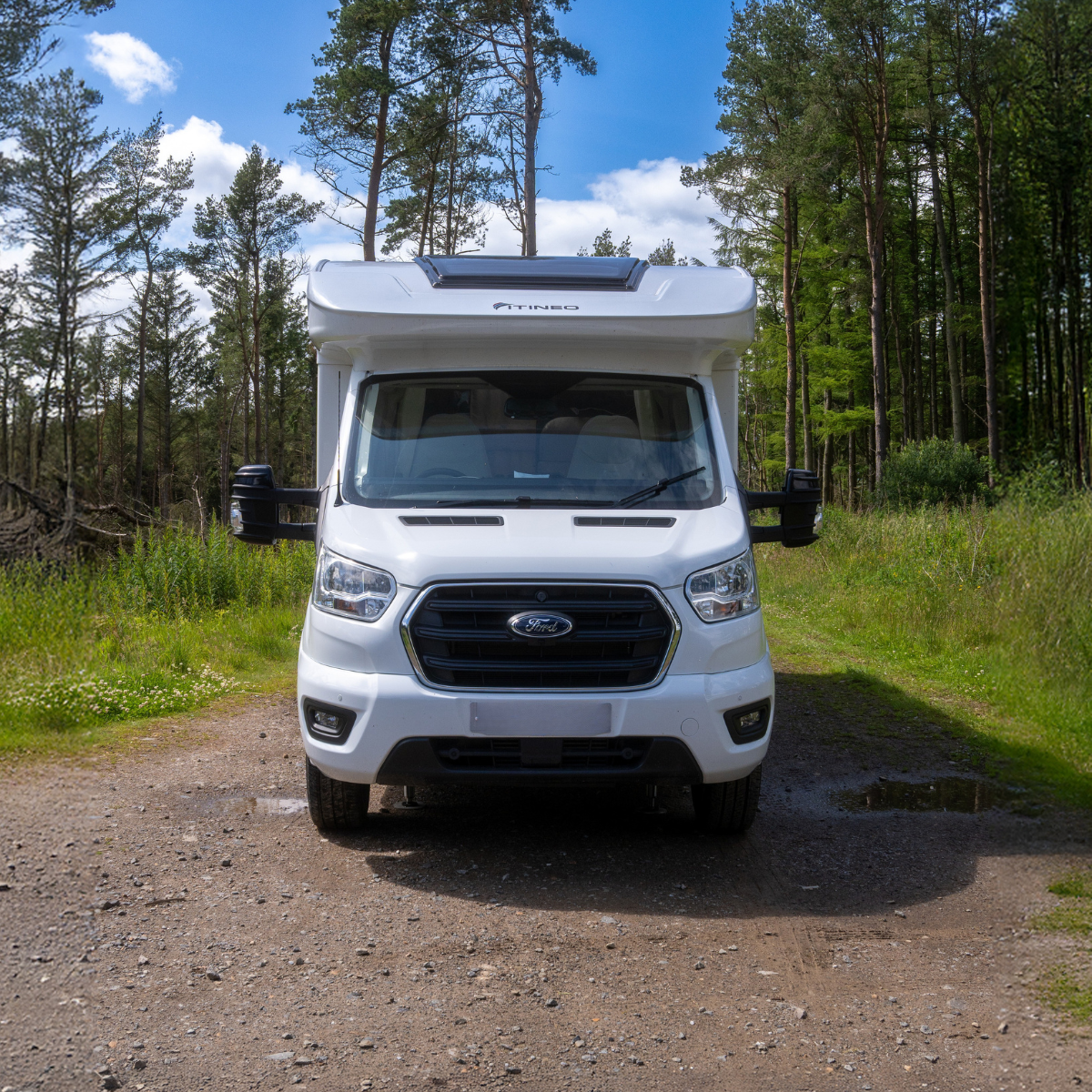 SHR-Hydraulik Self-Levelling System for Chausson models (Ford) 2024 to current