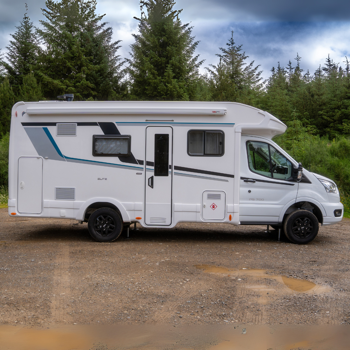 SHR-Hydraulik Self-Levelling System for Chausson models (Ford) 2024 to current