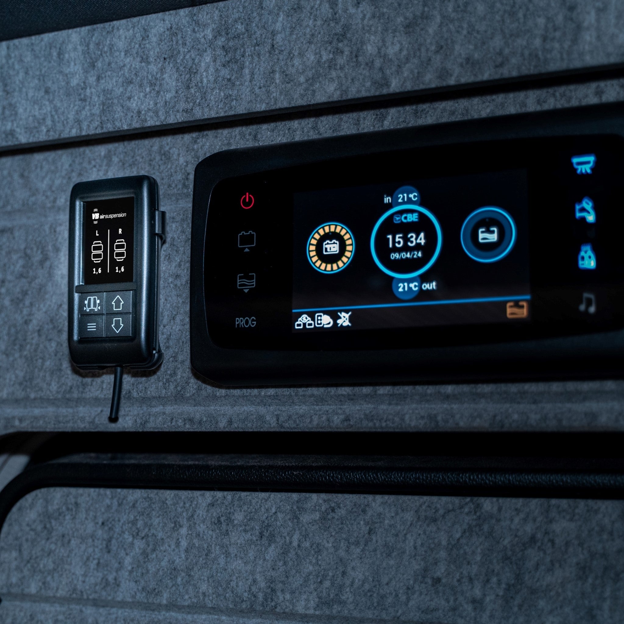 VB-SemiAir Digital Kit for Toyota Hilux AN120/AN130 2015 to Current