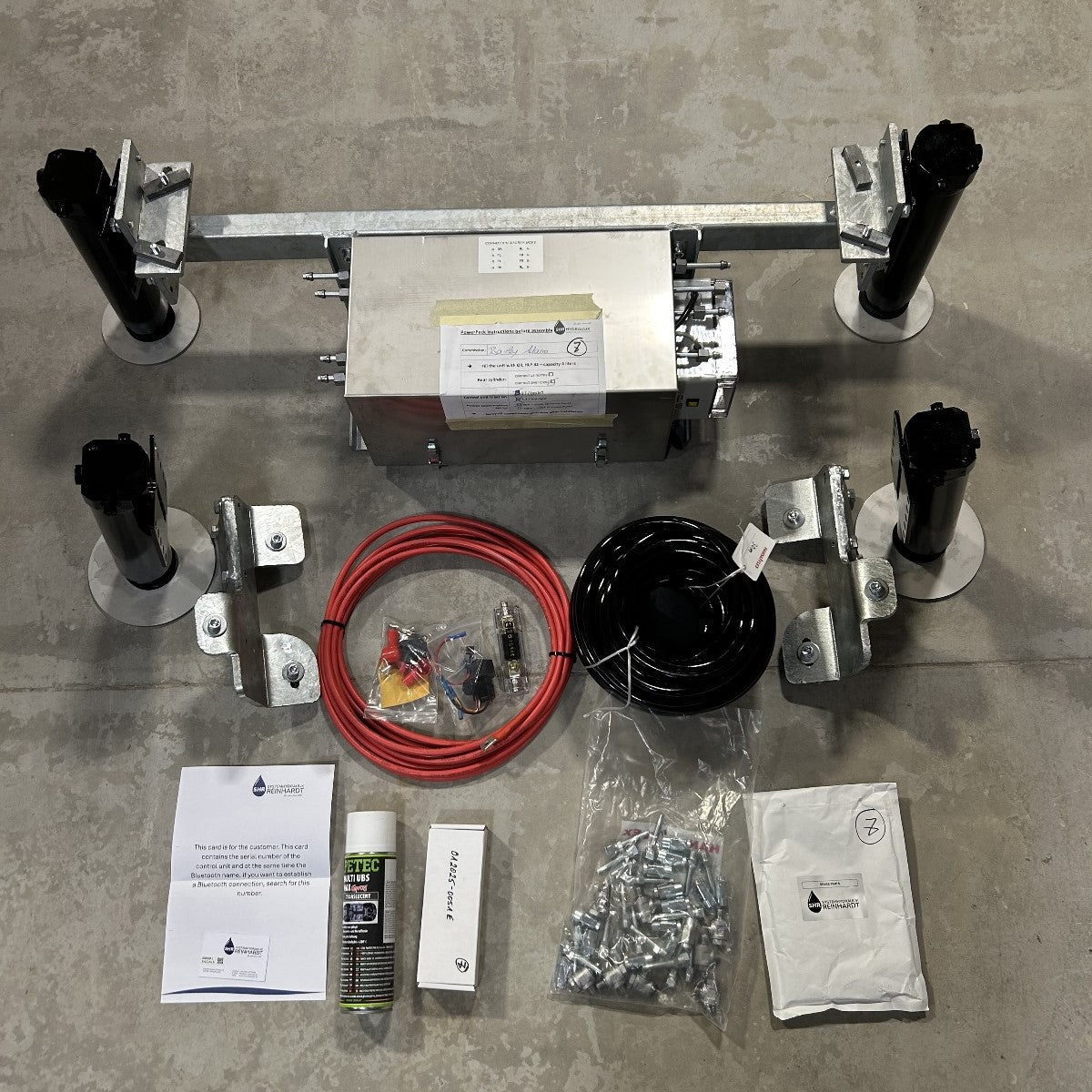 SHR-Hydraulik Self-Levelling System for Chausson models (Ford) 2024 to current